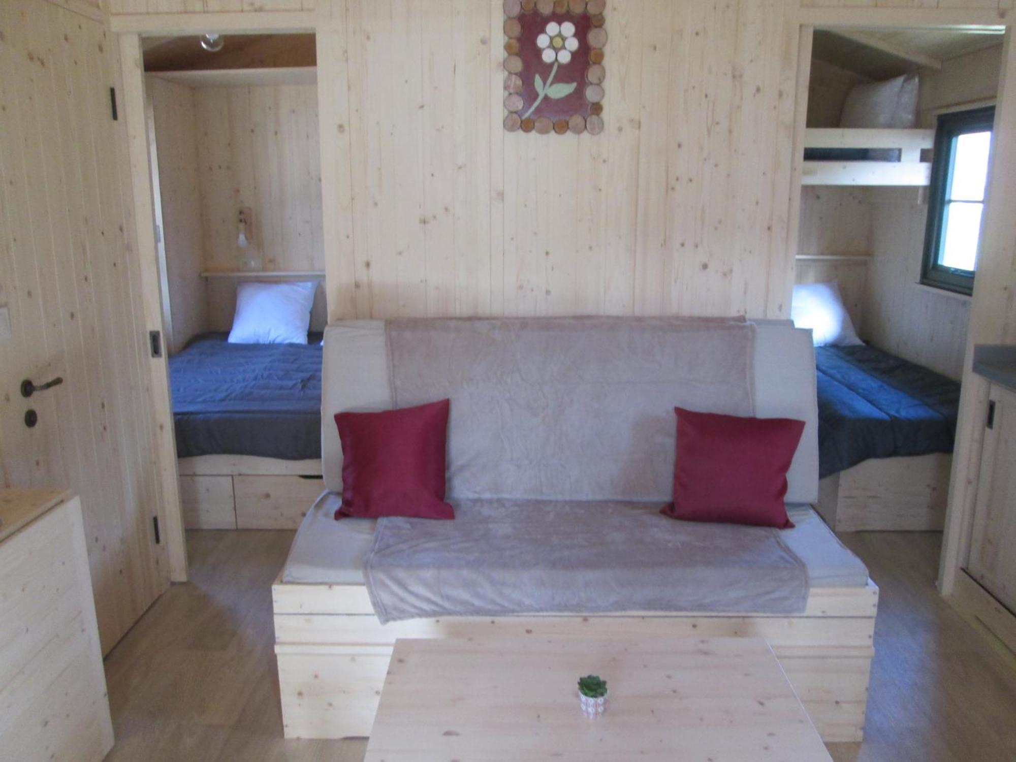 Camping La Borie Basse Condat  Exteriör bild